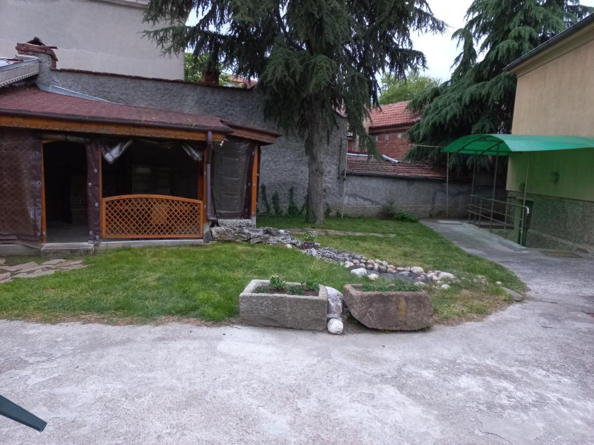 Къща За Гости -Хт Svilengrad Exteriör bild