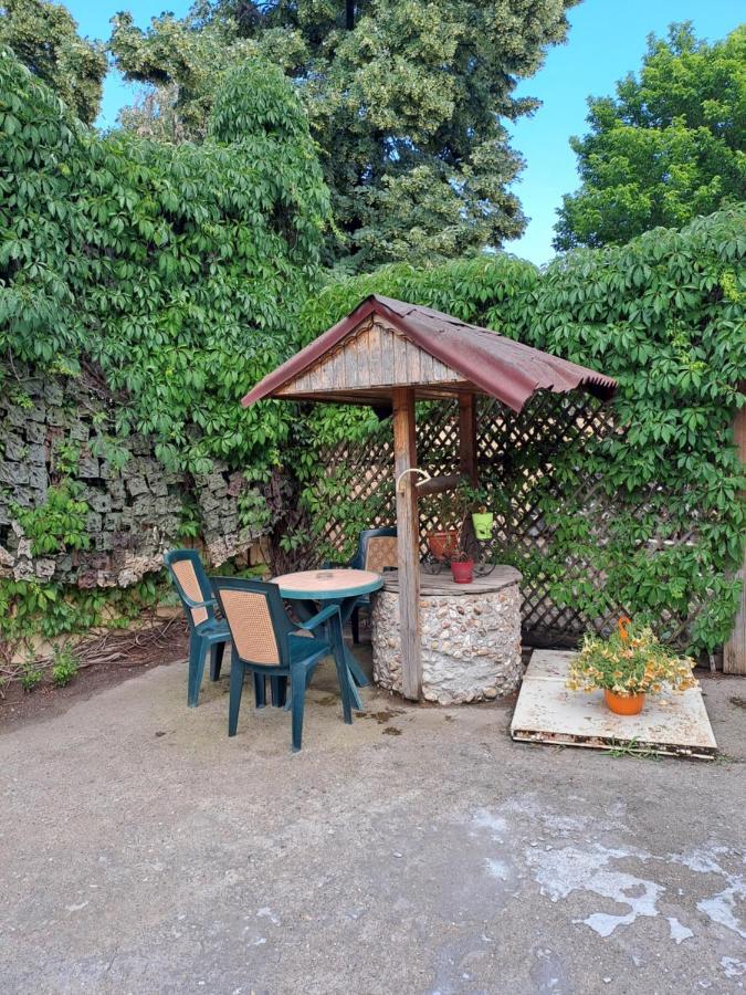 Къща За Гости -Хт Svilengrad Exteriör bild